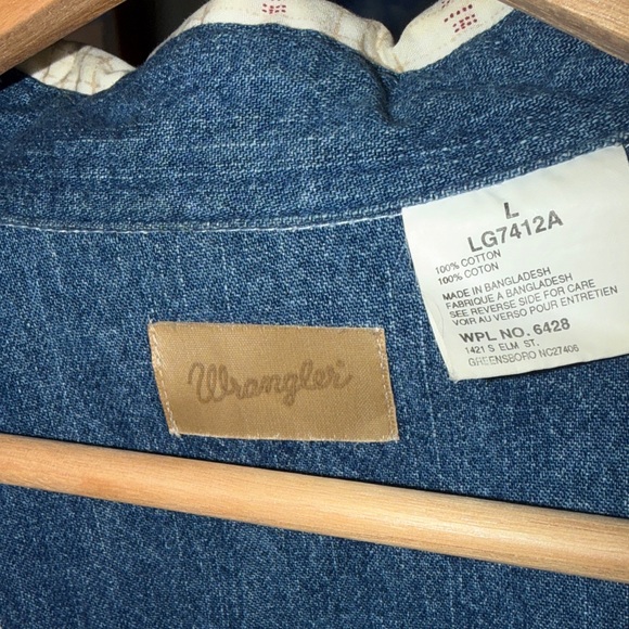 VINTAGE 1950's Wrangler Western Button Down with Cowgirl Motif - L - Picture 12 of 13